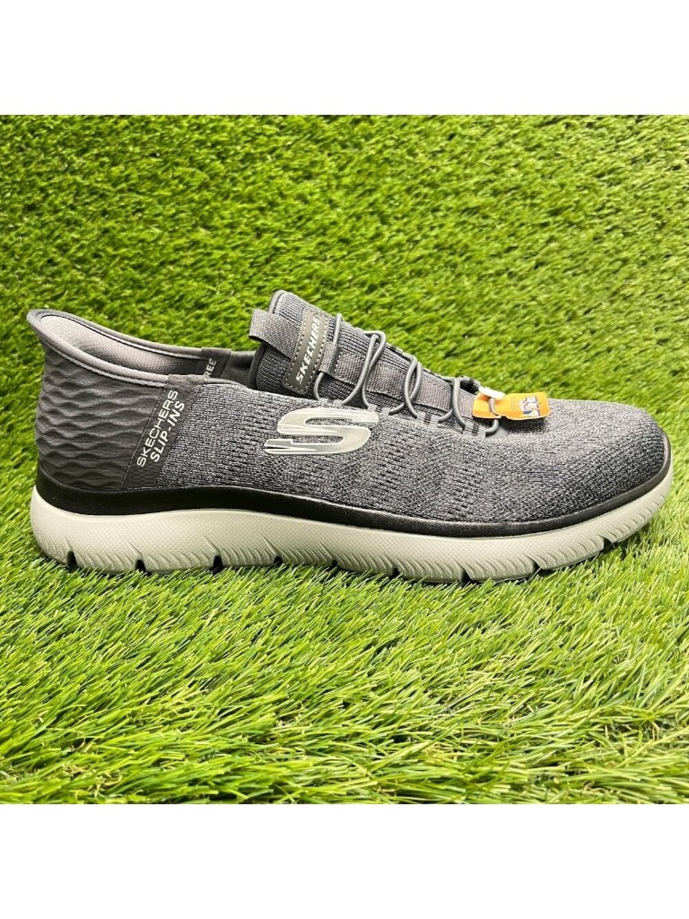 Skechers Summits Key Pace Mens Size 10E Charcoal Black Athletic Shoes Sneakers